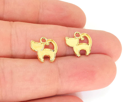 10 Cat Charms Shiny Gold Plated Charms (13x13mm)  G23138