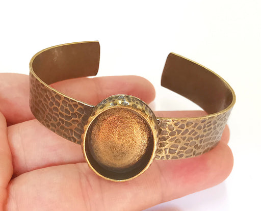 Bracelet Blank Resin Cuff Dry Flower inlay Blank Cuff Bezel Glass Cabochon Base Hammered Adjustable Antique Bronze (25x18mm ) G23150