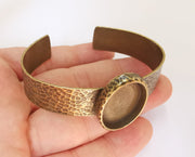 Bracelet Blank Resin Cuff Dry Flower inlay Blank Cuff Bezel Glass Cabochon Base Hammered Adjustable Antique Bronze (25x18mm ) G23150