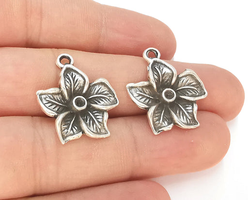 4 Flower Charms Bezel Blank Antique Silver Plated Charms (25x22mm)  G23160