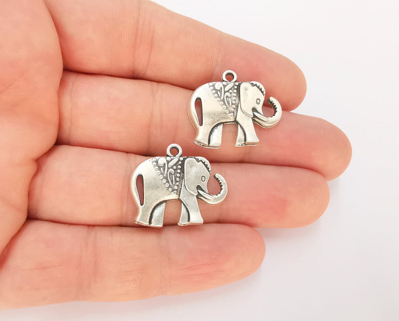 4 Elephant Charm Antique Silver Plated Charms (25x21mm) G23168
