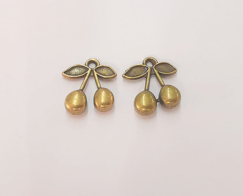 5 Cherry Fruit Charms Antique Bronze Plated Charms (18x15mm)  G22836