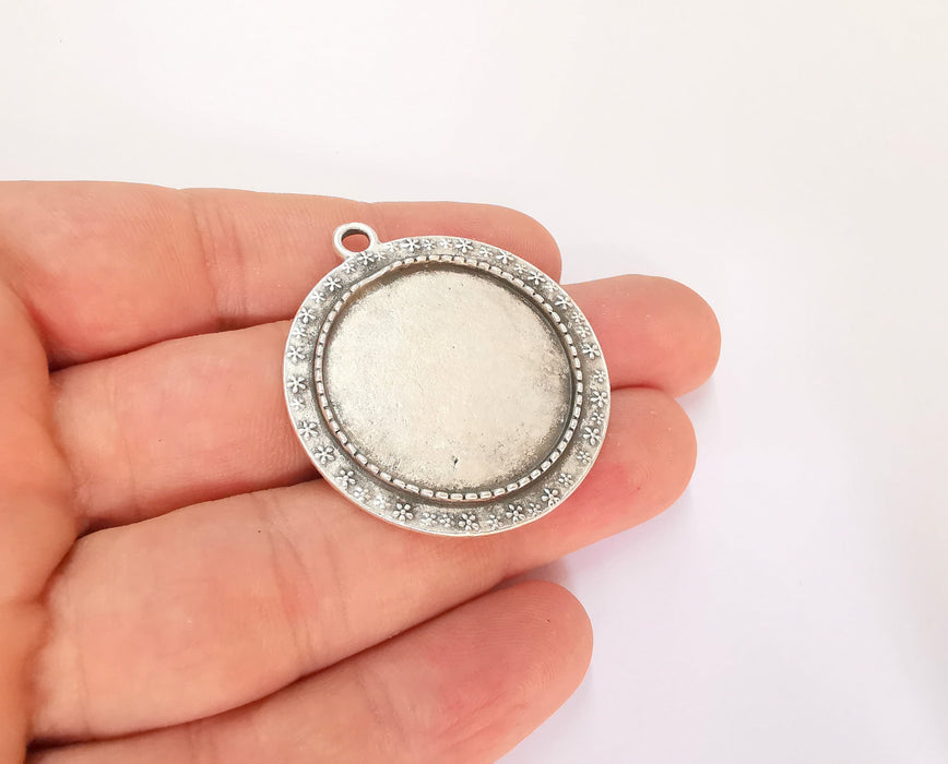 2 Frame Pendant Blank Antique Silver Plated Pendant (43x38mm) (29mm Blank Size)  G23224