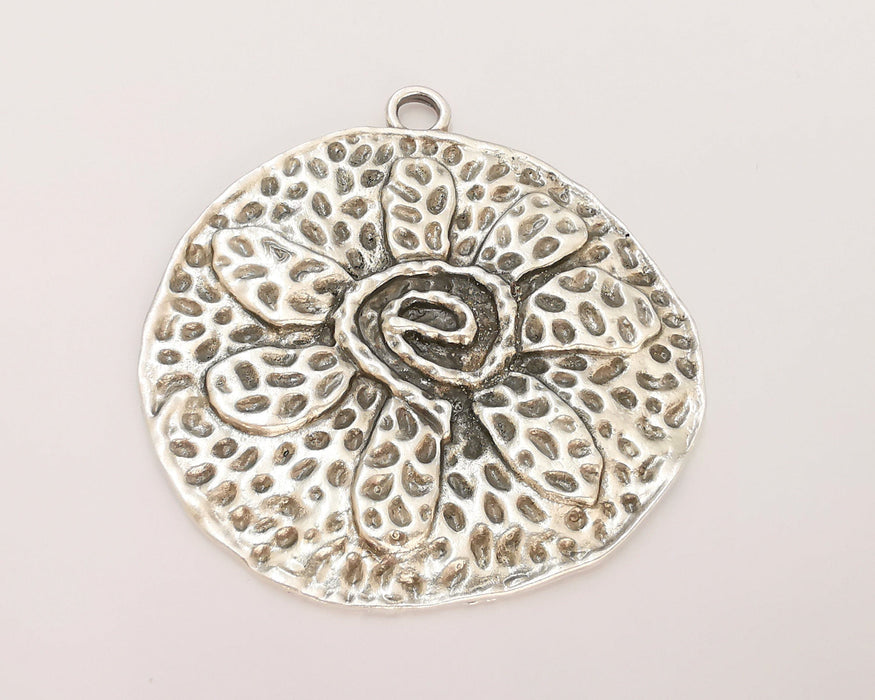 Hammered Flowers Pendant Antique Silver Plated Pendant (69x64mm)  G22869