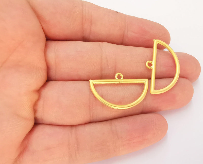 4 Half Moon Charms Gold Plated Charms (29x18mm)  G22901