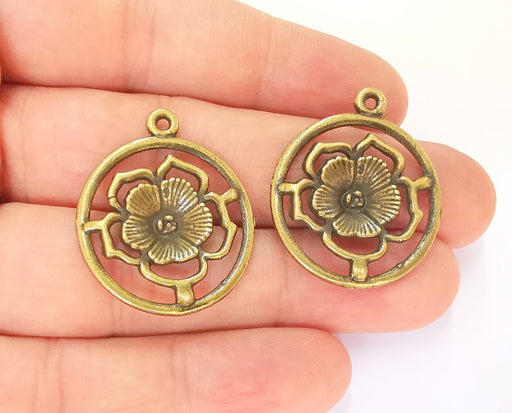 4 Flower Charms Antique Bronze Plated Charms (33x27mm) G23316