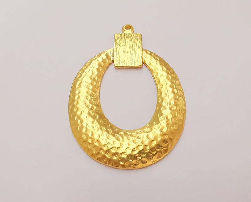 Hammered Pendant Gold Plated Pendant (70x48mm) G22973