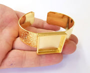 Bracelet blank Resin cuff Dry flower inlay blank Cuff bezel Glass cabochon base Textured adjustable Shiny gold plated (25x25mm ) G23409