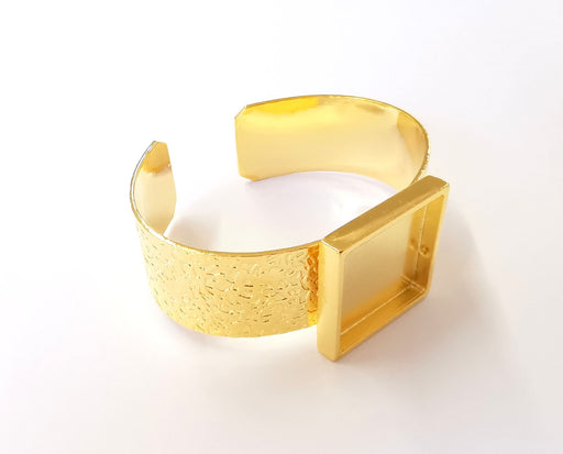 Bracelet blank Resin cuff Dry flower inlay blank Cuff bezel Glass cabochon base Textured adjustable Shiny gold plated (25x25mm ) G23409