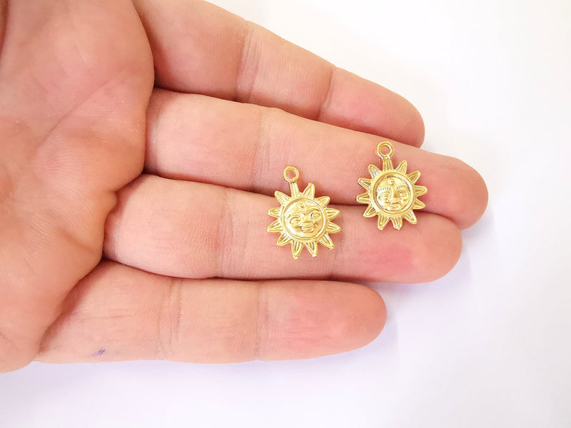 4 Sun Charms Gold Plated Charms (20x16mm)  G23435