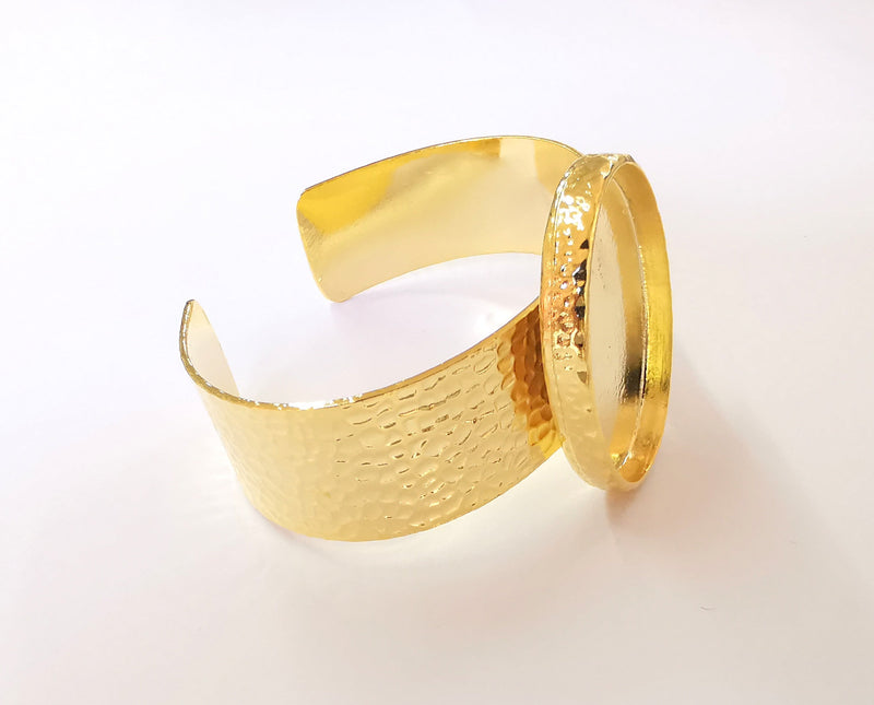 Bracelet blank Resin cuff Dry flower inlay blank Cuff bezel Glass cabochon base Hammered adjustable Shiny gold plated (40x30mm ) G23473