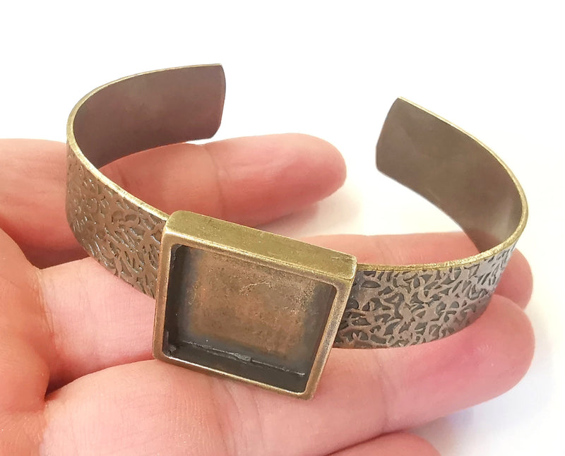 Bracelet Blank Resin Cuff Dry Flower inlay Blank Cuff Bezel Glass Cabochon Base Textured Adjustable Antique Bronze (20x20mm ) G23027
