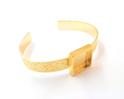 Bracelet blank resin Cuff dry Flower inlay blank Cuff bezel glass cabochon base textured Adjustable shiny gold plated (16x16mm ) G23498