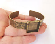 Bracelet blank Resin cuff Dry flower inlay blank Cuff bezel Glass cabochon base hammered adjustable Antique bronze (20x20mm ) G23505