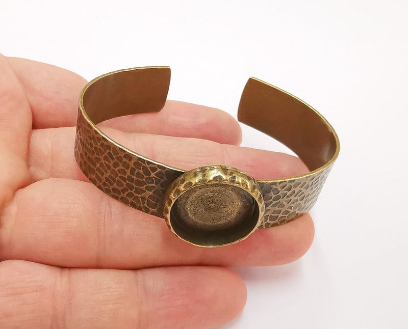 Bracelet blank Resin dry flower inlay blank Cuff bezel Glass cabochon base hammered adjustable antique bronze (18mm ) G23523