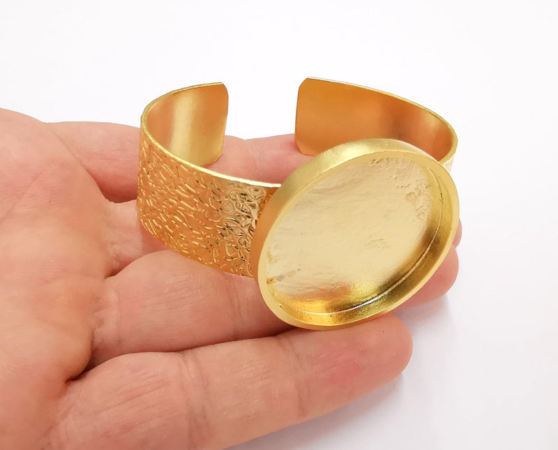 Bracelet blank Resin cuff Dry flower inlay blank Cuff bezel Glass cabochon base Textured adjustable matte gold plated (35mm) G23532