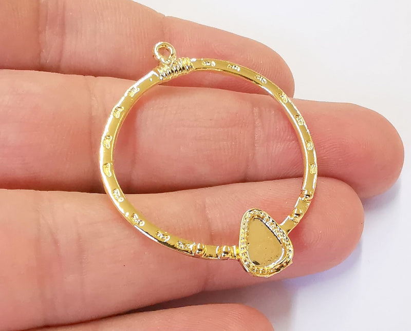 2 Gold Charm Cabochon Blank Bezel 24K Shiny Gold Plated Charm (44x36mm) (8x6mm Blank size) G23084