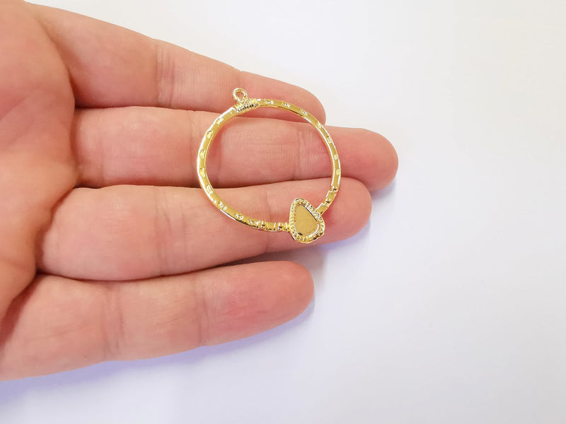 2 Gold Charm Cabochon Blank Bezel 24K Shiny Gold Plated Charm (44x36mm) (8x6mm Blank size) G23084