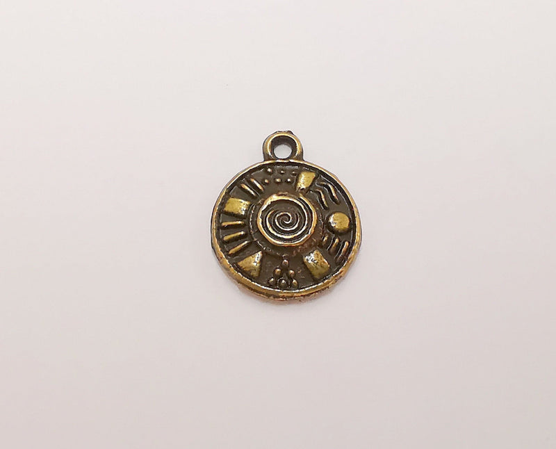 10 Antique bronze charm Antique bronze plated charms (17x13mm) G23537