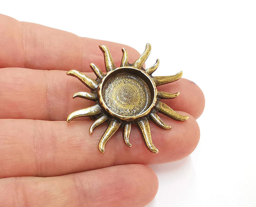 Sun brooch holders pin Brooch blanks Brooch bezel Antique bronze plated brooch pin Findings  (16mm Bezel size)  G23539