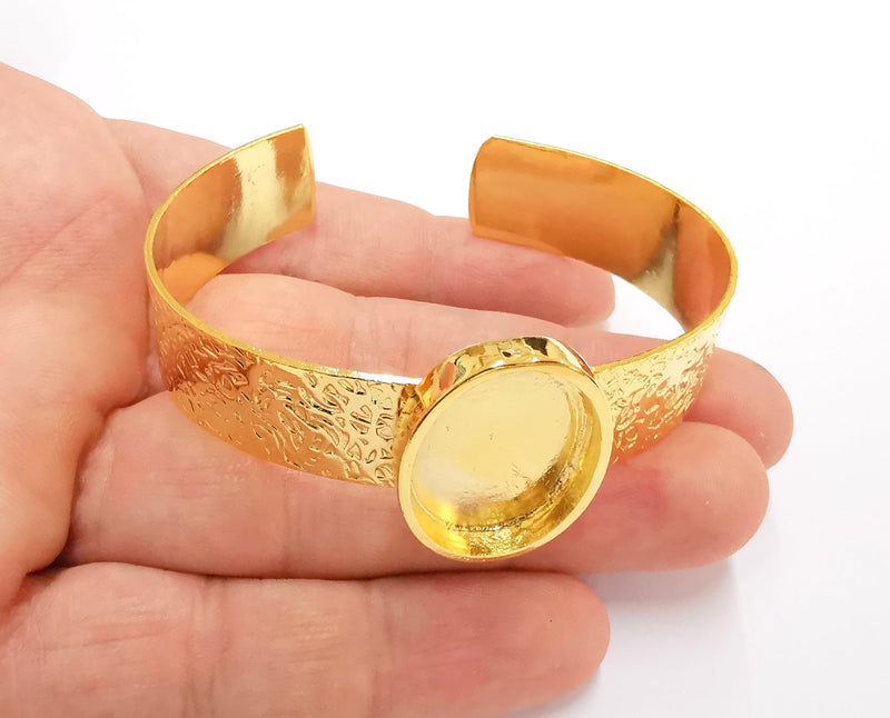 Bracelet blank Resin cuff Dry flower inlay blank Cuff bezel Glass cabochon base Textured adjustable Shiny gold plated (25x18mm ) G23549
