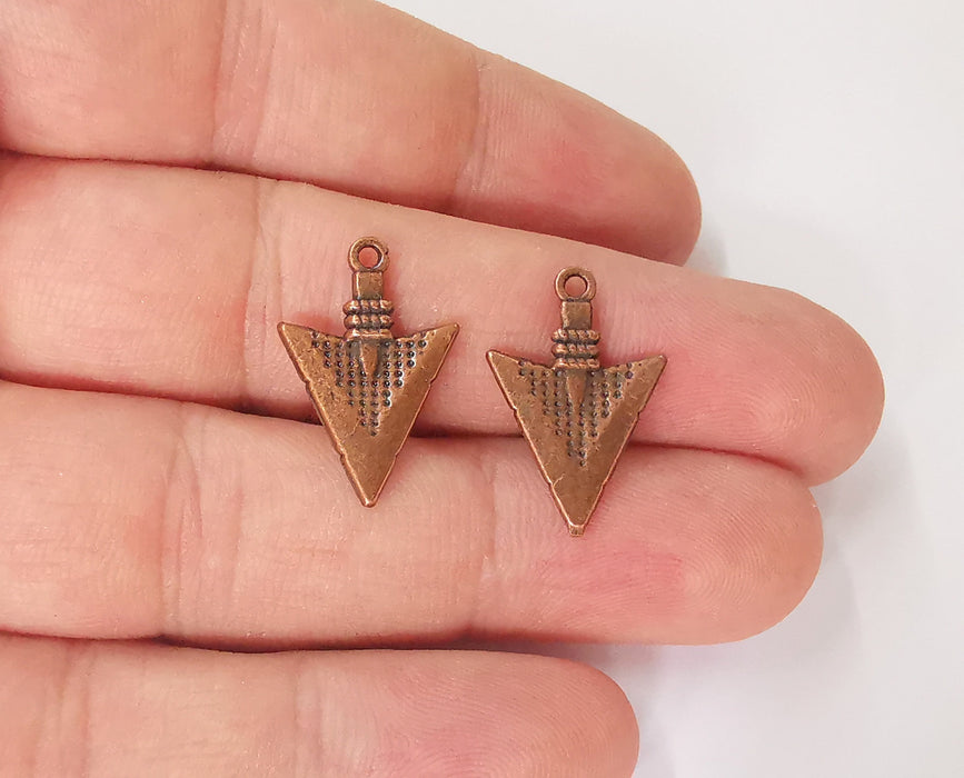 10 Arrowhead charms (Double Sided) Antique copper plated charms (22x15mm)  G23596