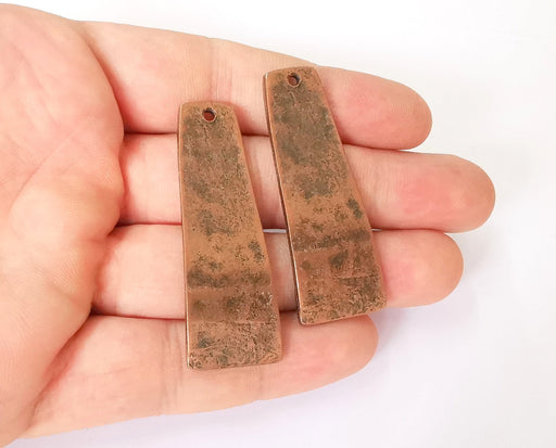2 Copper charms Antique copper plated charms (54x19mm) G23640
