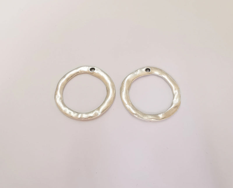 4 Silver Circle Charms Antique Silver Plated Charms (34 mm)  G23213