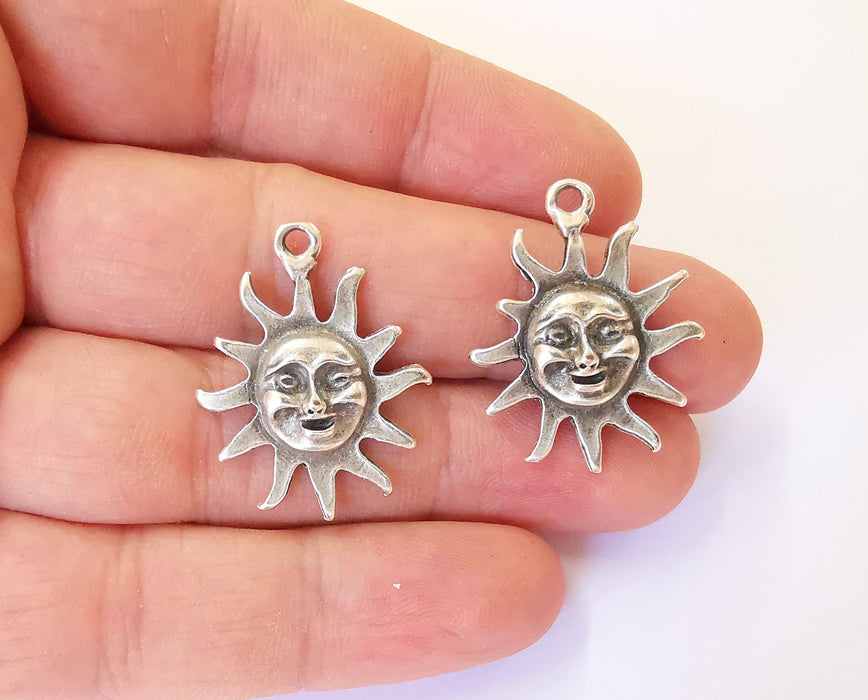 4 Sun charms Antique silver plated charms (30x24mm)  G23730