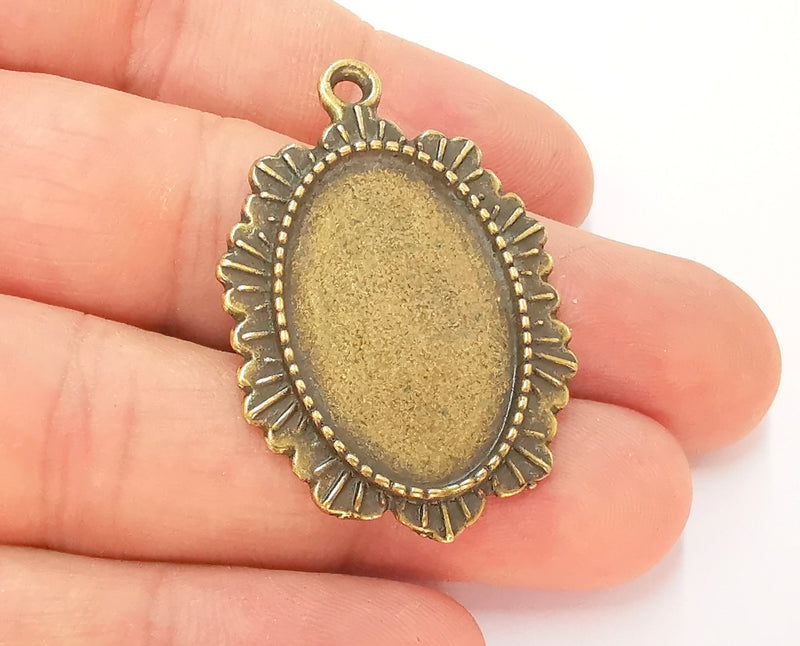 2 Frame Pendant Blank Antique Bronze Plated Pendant (43x29mm) (29x19mm Blank Size)  G23301