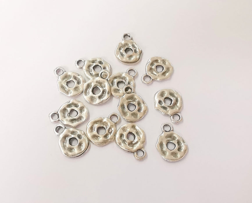 10 Hammered round charms Antique silver plated charm (14x10mm) G23766