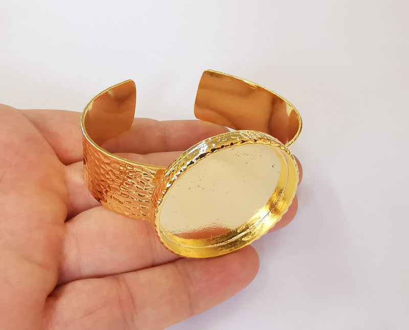 Bracelet blank Resin cuff Dry flower inlay blank Cuff bezel Glass cabochon base Textured adjustable Shiny gold plated (40mm ) G23348