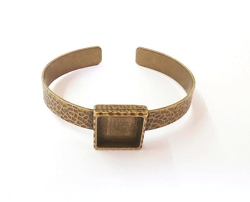 Bracelet blank Resin cuff Dry flower inlay blank Cuff bezel Glass cabochon base Hammered adjustable Antique bronze (16x16mm ) G23349