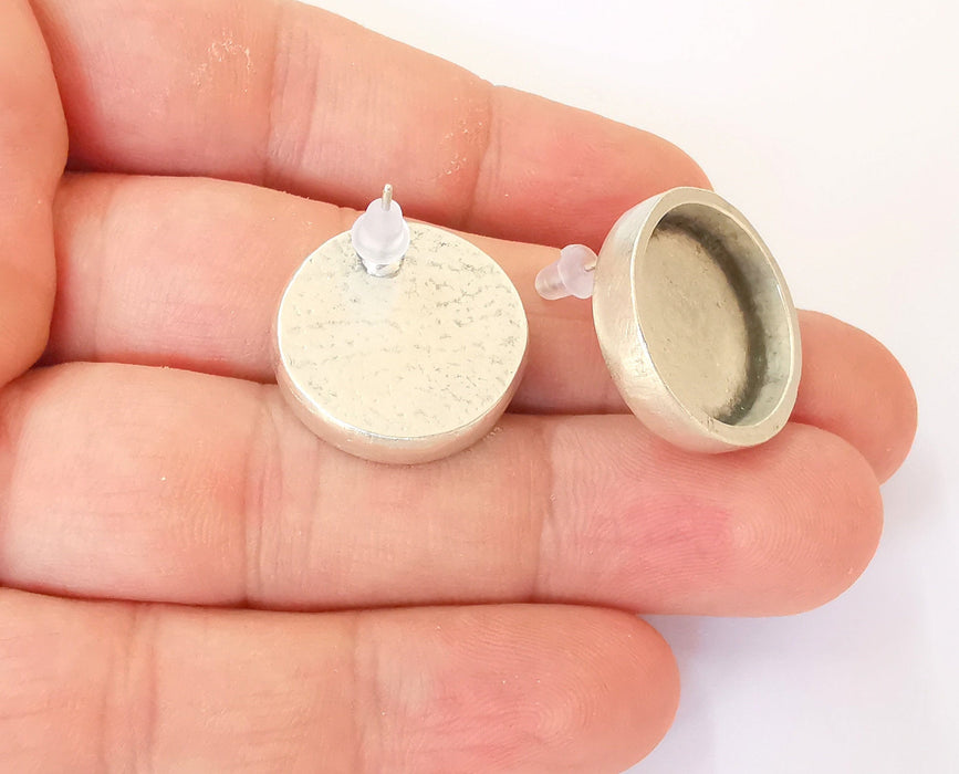 Earring blank base backs Silver resin blank cabochon base inlay blank mountings Antique silver plated metal (18mm blank) 1 Pair G23366