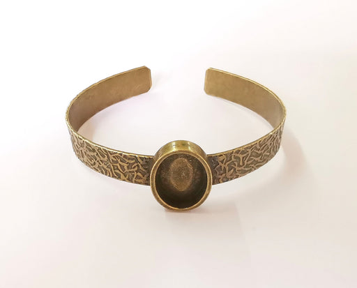 Bracelet blank Resin cuff Dry flower inlay blank Cuff bezel Glass cabochon base Textured adjustable antique bronze  (18x13mm ) G23377
