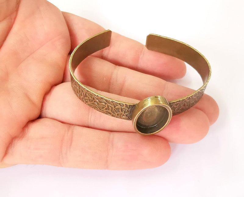 Bracelet blank Resin cuff Dry flower inlay blank Cuff bezel Glass cabochon base Textured adjustable antique bronze  (18x13mm ) G23377