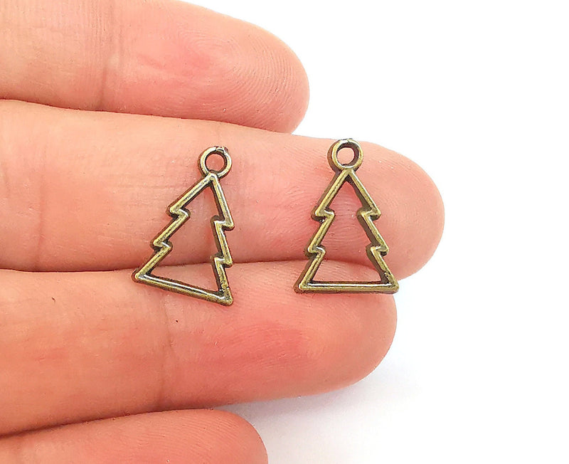 20 Pine tree charms Antique bronze plated charms (18x12mm)  G23390