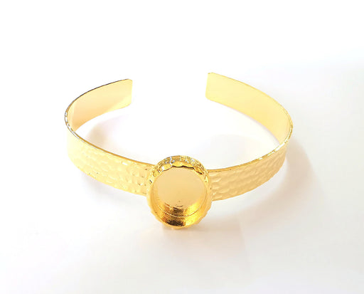 Bracelet blank Resin cuff Dry flower inlay blank Cuff bezel Glass cabochon base Hammered adjustable Shiny gold plated (18x13mm ) G23402