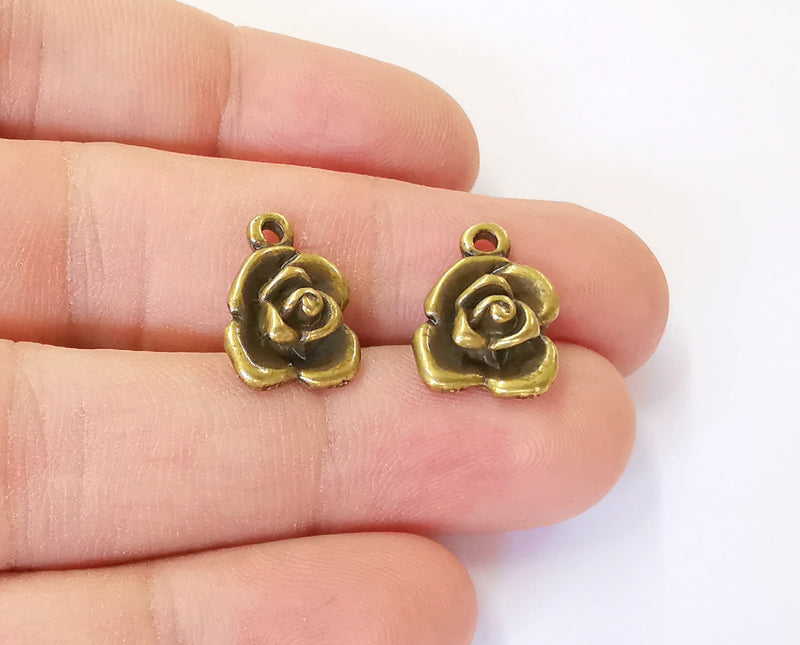 10 Rose charms Antique bronze plated charms (16x12mm) G23416