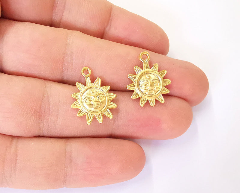 4 Sun Charms Gold Plated Charms (20x16mm)  G23435
