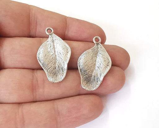 4 Leaf charms Antique silver plated charms (34x20mm) G23834