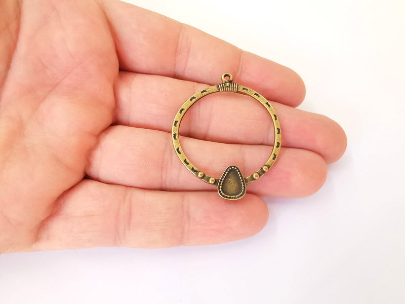 2 Bronze charm cabochon blank bezel Antique bronze plated charm (44x36mm) (8x6mm Blank size) G23467