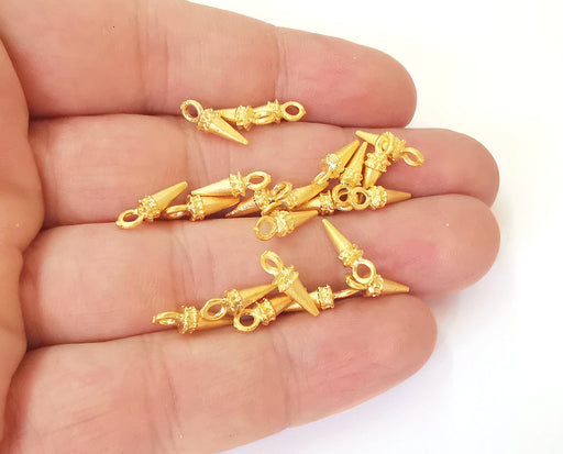 10 Cone Spike charms Gold plated brass charms (13x4mm)  G23843