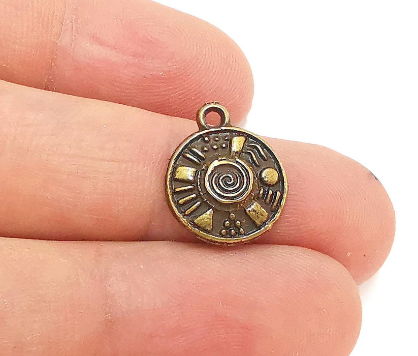 10 Antique bronze charm Antique bronze plated charms (17x13mm) G23537