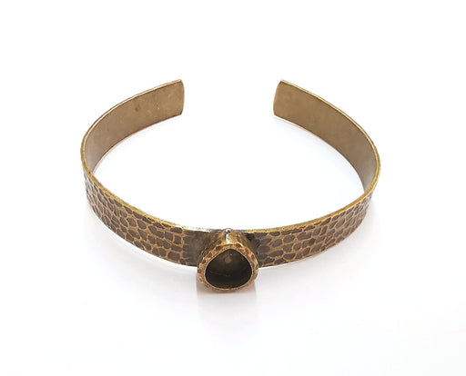 Bracelet blank resin Cuff dry flower inlay blank Cuff bezel Glass cabochon base hammered Adjustable antique bronze (10x8mm ) G23543