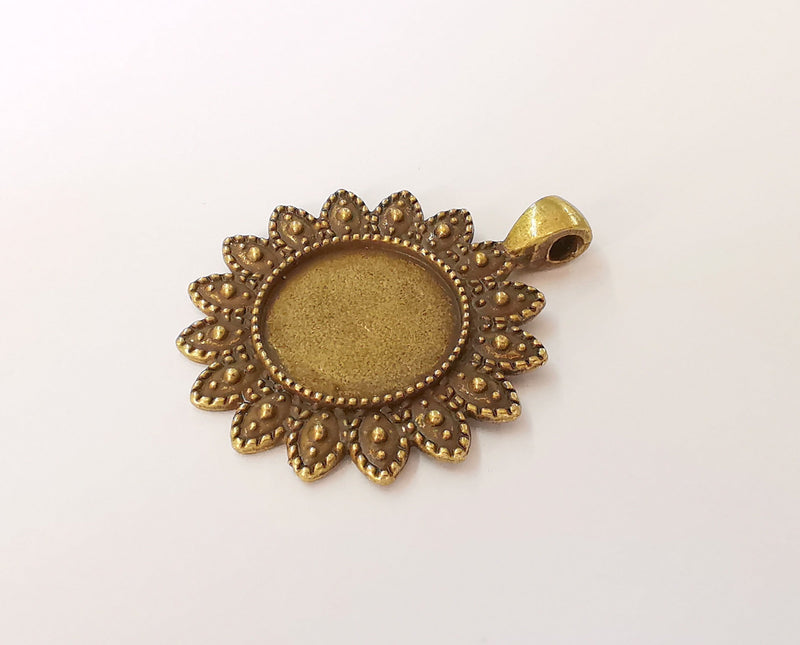 Flowers pendant blank bezel Resin bezel Mosaic mountings Antique bronze plated pendant (45x36mm)( 19 mm Bezel Inner Size)  G23556