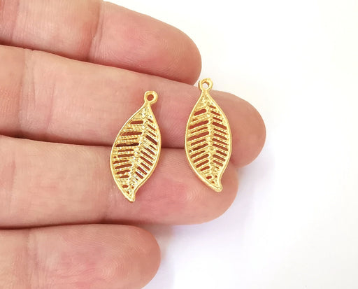 4 Leaf charms Gold plated brass charms (24x10mm)  G23876