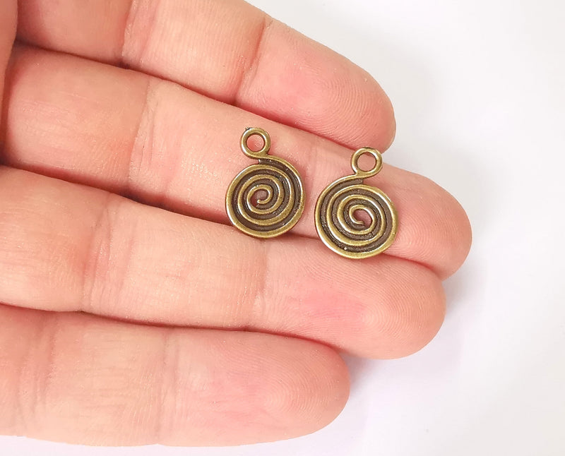 10 Spiral double sided charms Antique bronze plated charms (17x12mm)  G23595