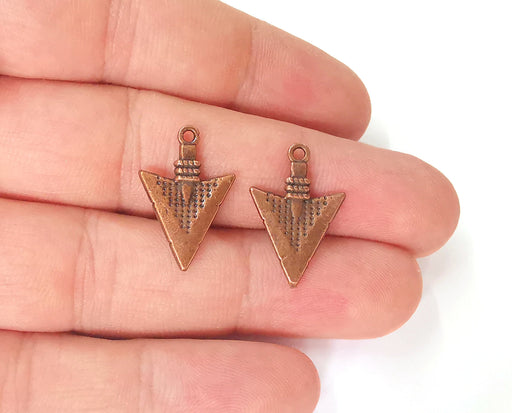 10 Arrowhead charms (Double Sided) Antique copper plated charms (22x15mm)  G23596