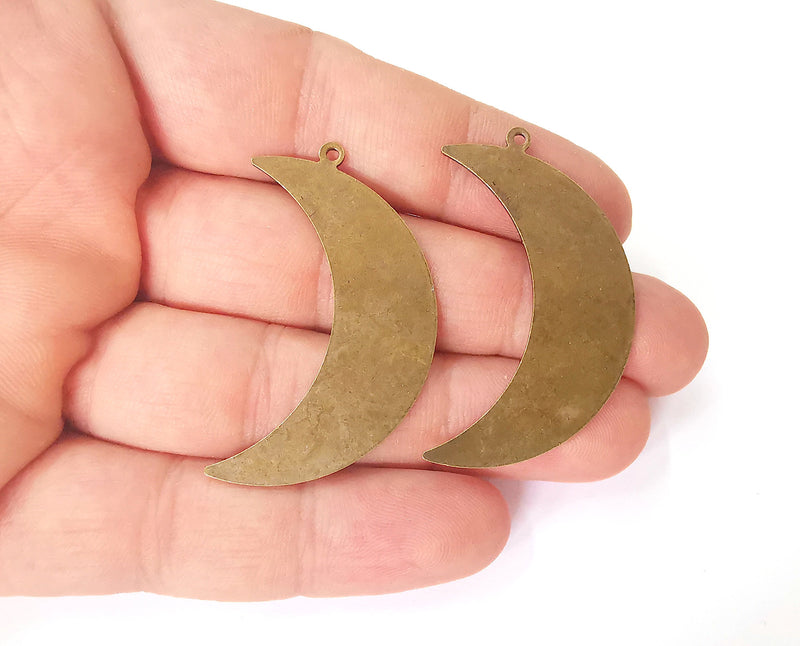 2 Crescent charm Antique bronze plated brass charm (47x14 mm) G23605